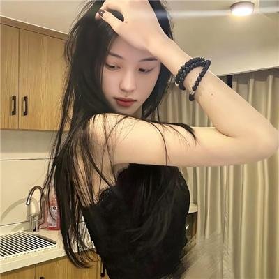 汉娜·盖茨比：道格拉斯